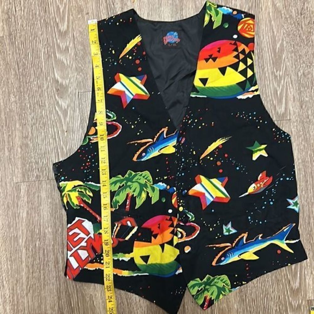 Planet Hollywood Vest - Picture 10 of 11